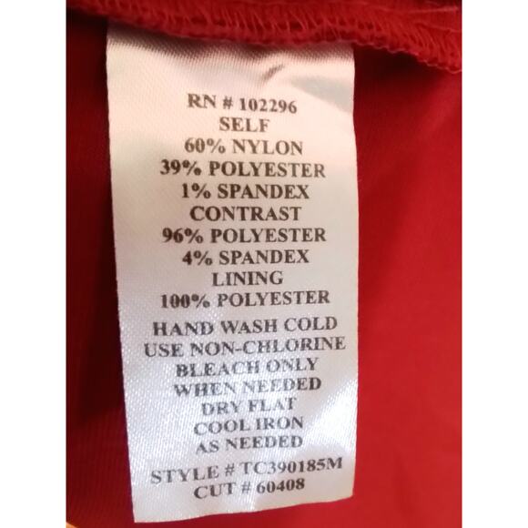 Connected Red dress - Picture 8 of 8